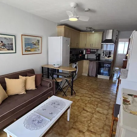 Appartement Sur Y Sol *